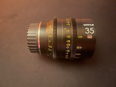DZOFilm VESPID 35mm T2.1 Lens (EF Mount)