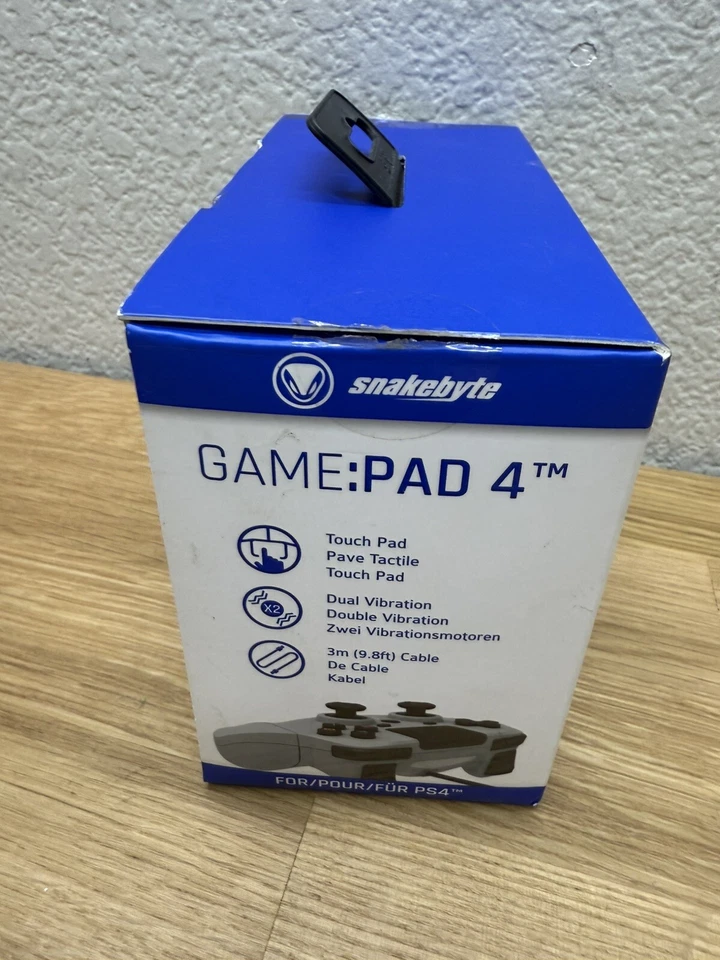 Snakebyte Game: Pad 4 SB910173 - Gray Wired Controller for PlayStation 4 - Image 4 of 4