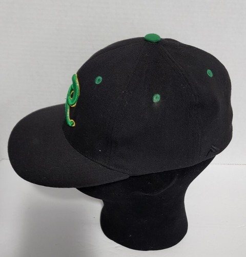 BLACK EMBROIDERED "R" GREEN Pacific Headwear D-Series Men's Flex Fit Cap Hat - Picture 5 of 9