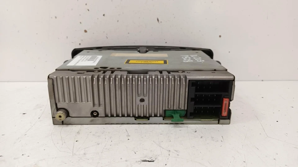 A2038202286 Autoradio pour MERCEDES-BENZ CLASE C (BM 203) BERLINA 2001 3907433 - Photo 3/4