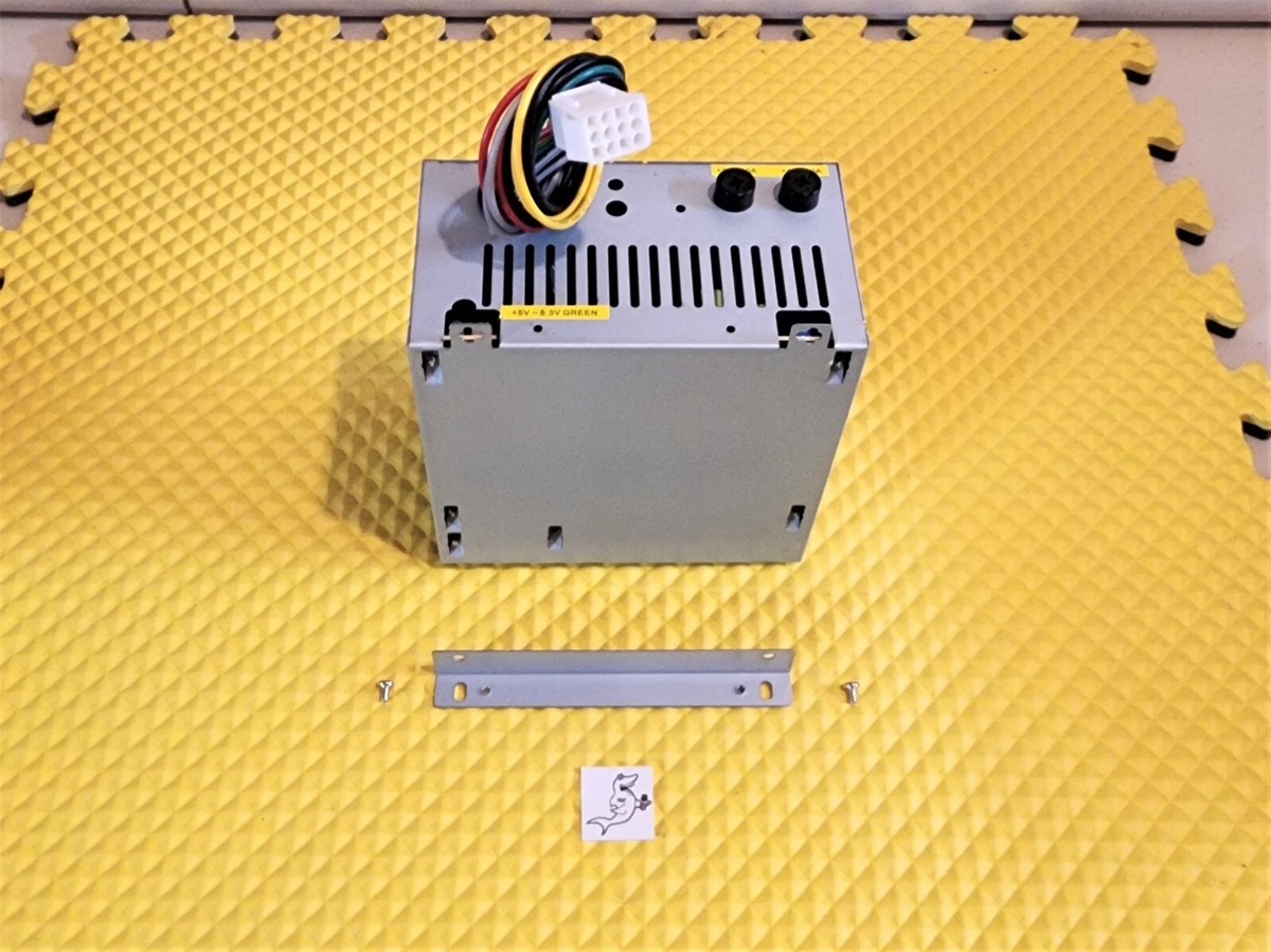 TOY SOLDIER, HOT STUFF, TOY TAXI CRANE MACHINE WEI-YA P2040G-N