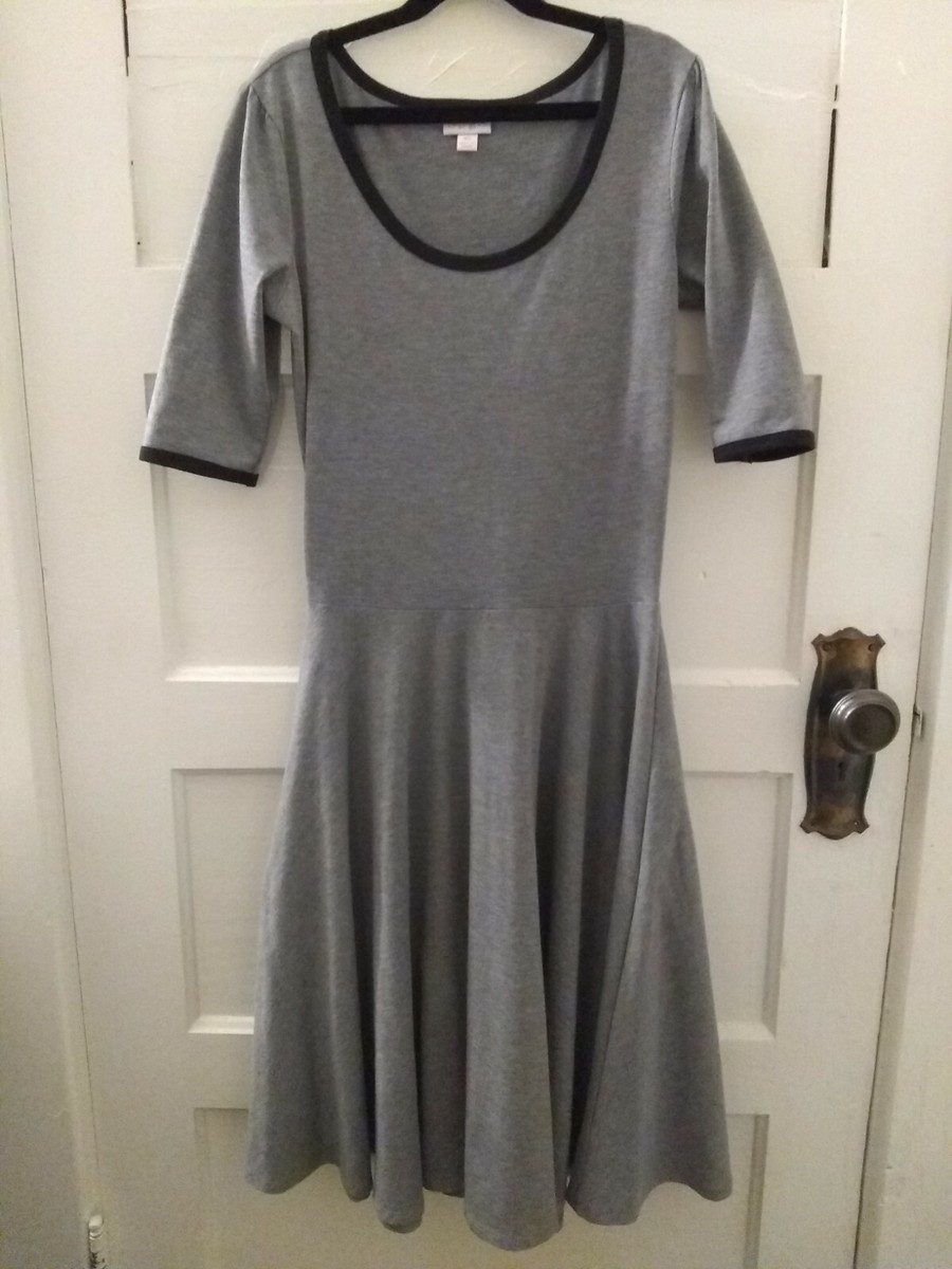 lularoe grey dress LuLaRoe 2XL Black/Gray Floral Hi-Lo Dress with Bell Sleeves