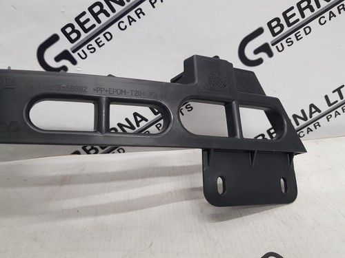 SOPORTE MONTAJE FARO DELANTERO DERECHO ORIGINAL VAUXHALL ASTRA J 2009-2015 - Imagen 3 de 6