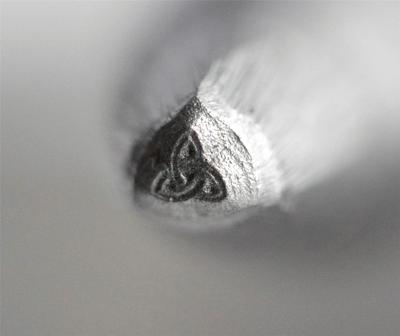 Triquetra Knotenmuster Stahl Stanze Stempel 0.2cm - 1.5 mm Metall Gold Silber