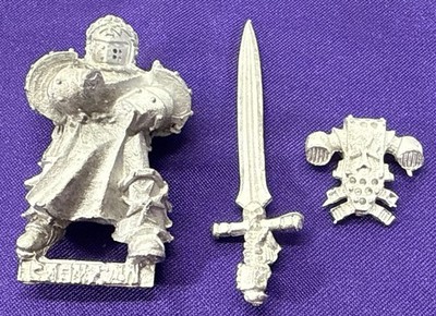 Warhammer 40K Space Marine Emperors Champion OOP