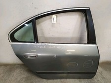 Porte arrière et accessoires Peugeot 607