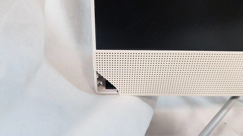 HP 22-c0044na AMD A9-9425 Radeon R5 4GB 1TB 21.5" All In One, NO OS - Image 2 of 4