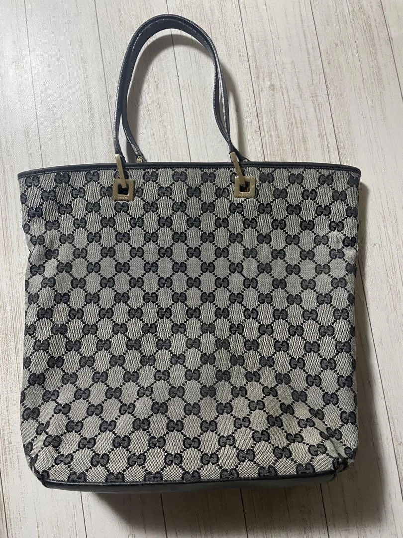 Sac fourre tout Gucci import Japon toile bordure cuir créateur sac à main usage quotidien
