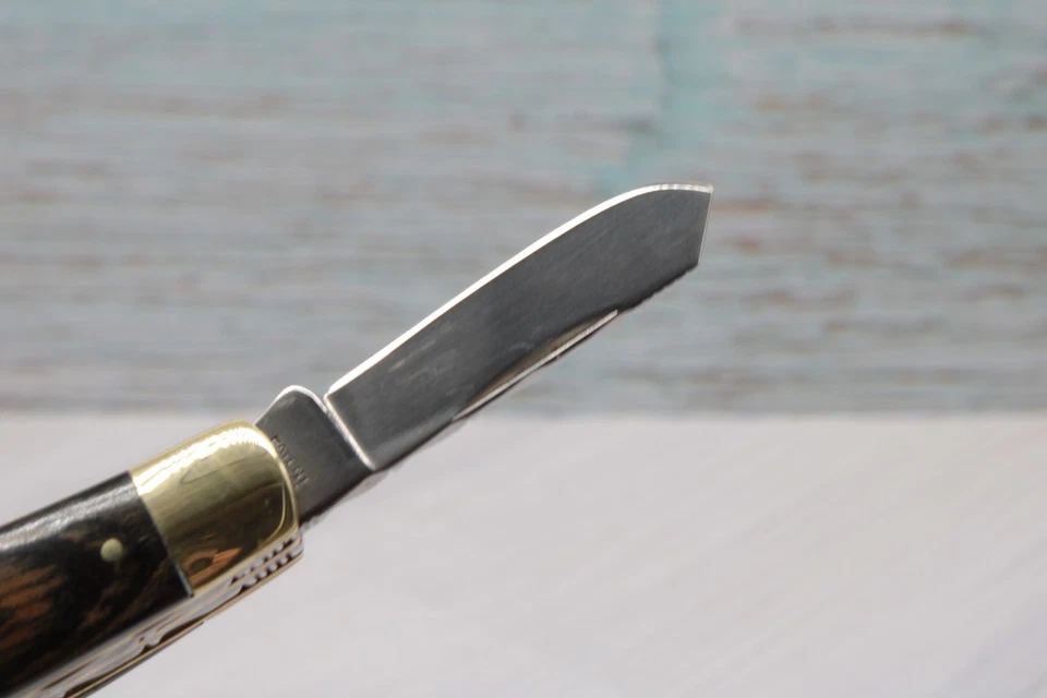 Cuchillo de colección LE RAP CUTLER, Colonial EE. UU. Premium Wood Stockman con trabajo de archivo personalizado Foto 4 de 4