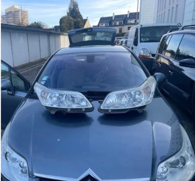 Phare Avant Citroen C4 phase 1 - Photo 1/3