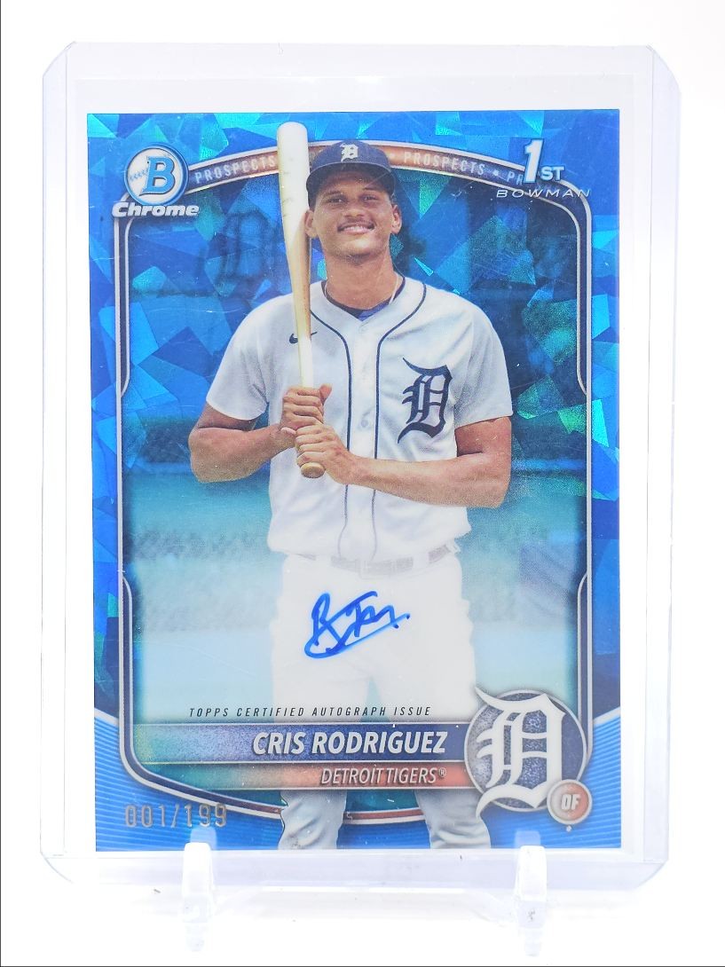 CRIS RODRIGUEZ 2025 BOWMAN CHROME 1ST SAPPHIRE A AUTO 001/199 Q4302