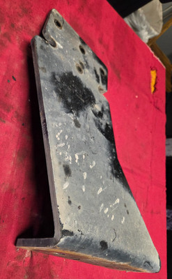 PACCAR Peterbilt  N11 1471R BATTERY BOX BRACKET, SUPPORT, MOUNT