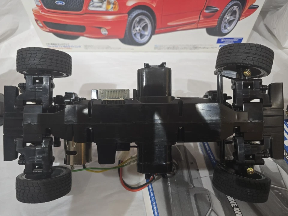 Tamiya SVT F-150 Lightning ¡Como nuevo! ¡Vintage!RTR Foto 3 de 4