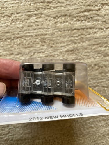 JUEGO DE 2 HOT WHEELS 2012-14 HW CITY MARS ROVER CURIOSITY variantes negras y sucias - Imagen 5 de 9