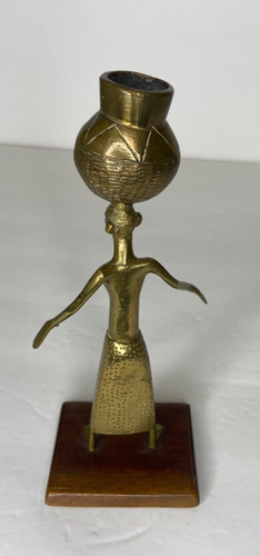 Antigua estatuilla femenina africana de bronce - Imagen 12 de 16