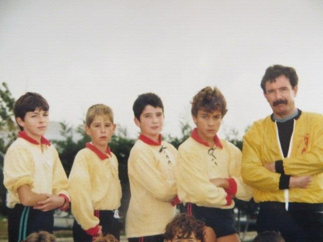 Photo - Équipe Benjamins De PEZENAS 1986 - Souvenir Tournoi Rugby Montpellier