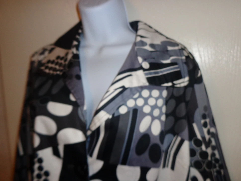 Blazer mujer forrado negro/blanco talla L nuevo con etiquetas e*col*o*gie botón grande Foto 2 de 2