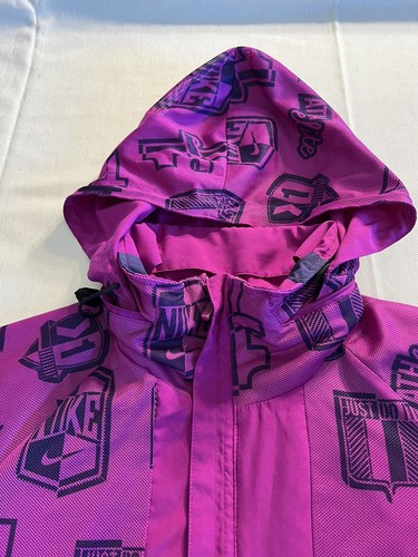 Nike Women Jacket M Purple Dri Fit Reversible Spell Out - Picture 4 of 16