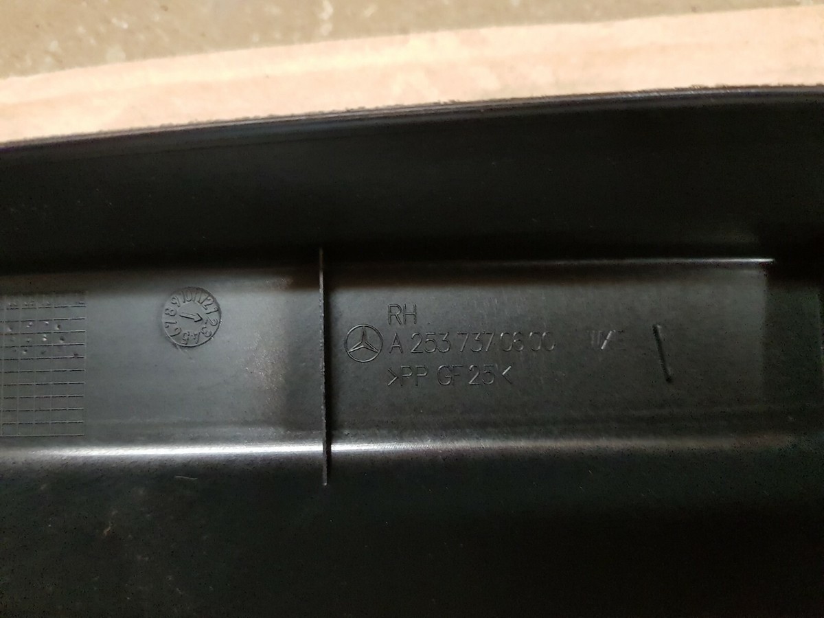 DD6 MERCEDES-BENZ GLC253 RIGHT FRONT DOOR TRIM A2537370600 | eBay 