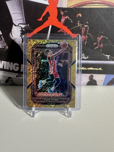 2022-23 Panini Prizm Monopoly - Trae Young #1 Gold Money Shimmer Prizm /500