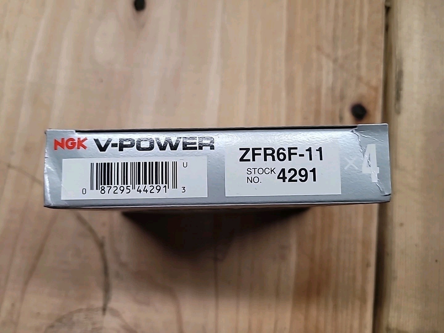 Set of 4 Genuine NGK 4291 Spark Plugs V-power ZFR6F11