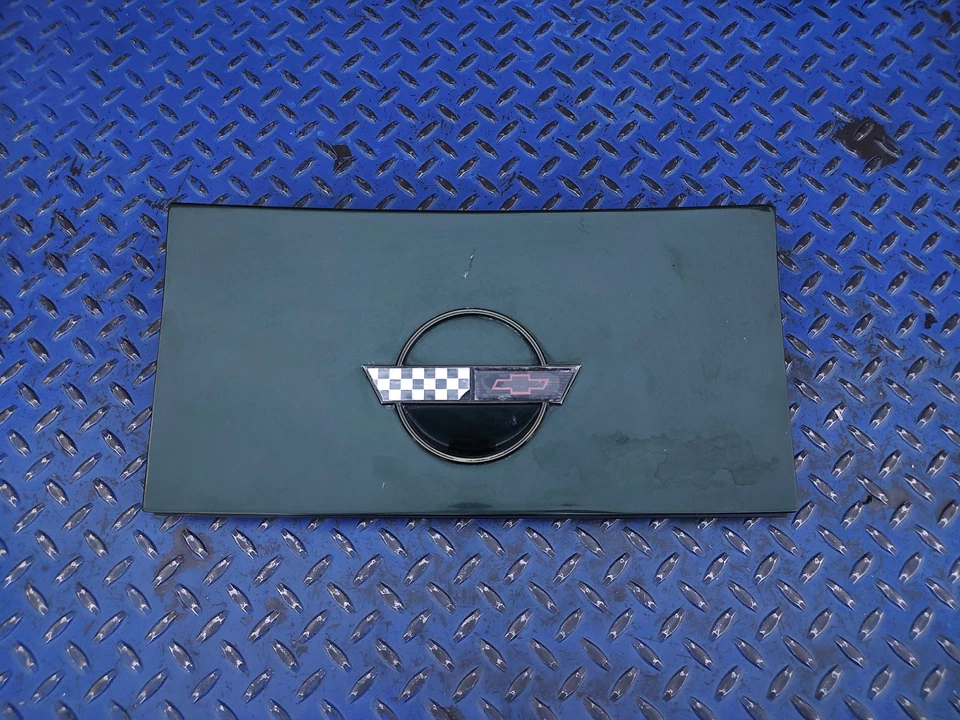 Chevrolet Corvette C4 1991-1996 puerta de llenado de combustible tapa de gas panel verde 10125966 Foto 2 de 4