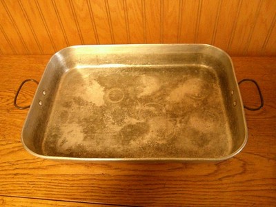 Vintage  Used Comet aluminum  baking roasting pan 10x 14 w/ side handles