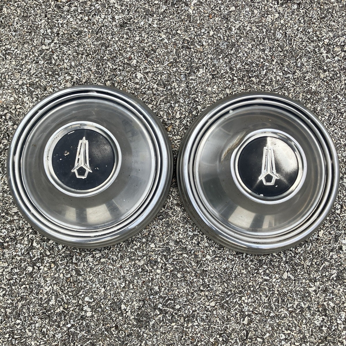 2) 1968-1969 Plymouth Road Runner GTX Valiant Barracuda Dog Dish