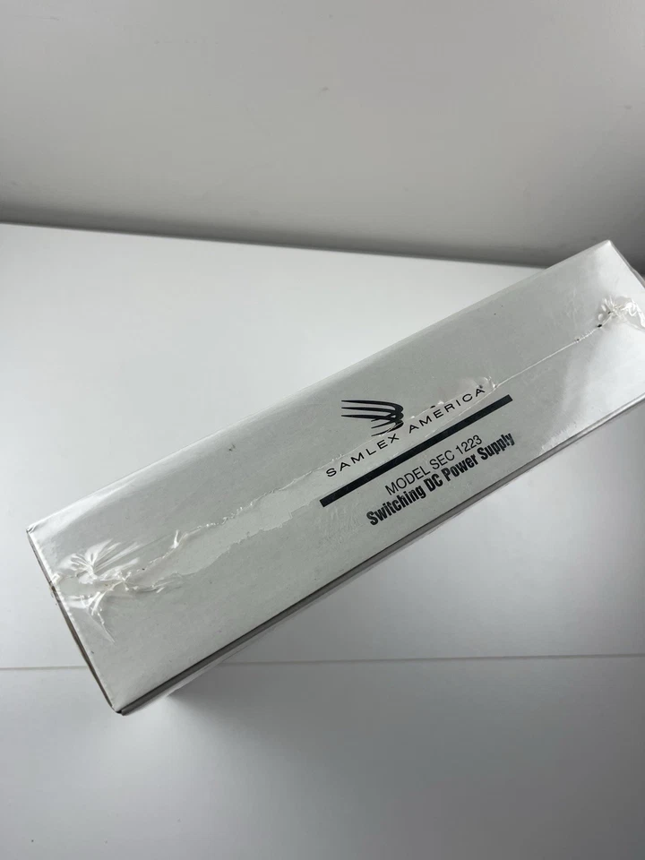Samlex America SEC 1223 Switching Power Supply 23 Amp 13.8 VDC Ham Radio HF CB - Image 2 of 4