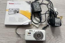 Kodak Digital Camera EasyShare V1003 10.1MP White For Repairs and Parts