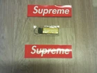 Porte clés Supreme jaune SS23 flambant neuf avec étiquettes commande confirmée livraison mondiale