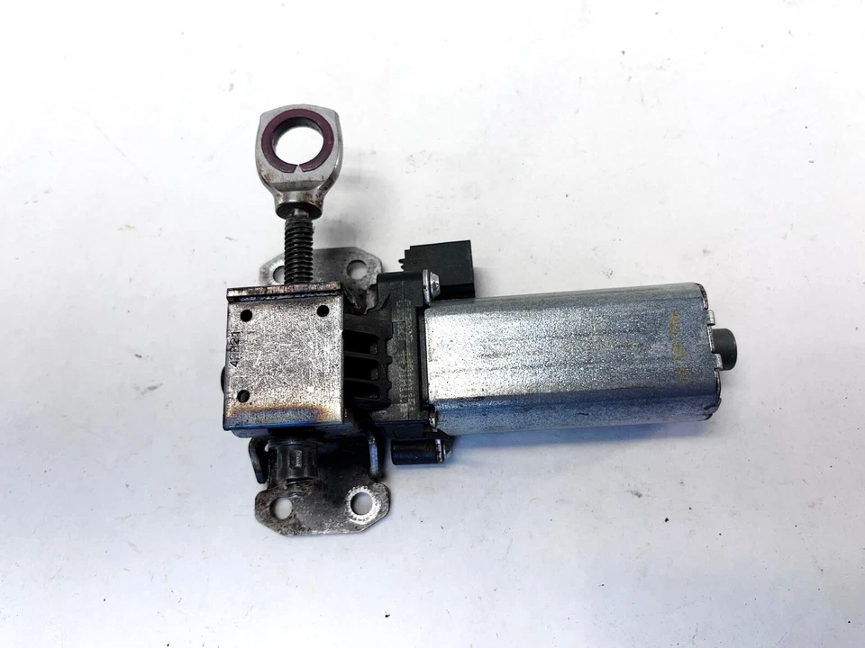 17-23 AUDI Q7 BENTLEY BENTAYGA FRONT RIGHT RH SIDE SEAT ADJUST RECLINE MOTOR OEM - Image 2 of 3