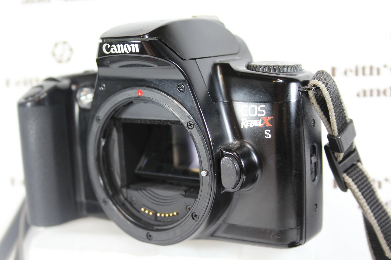 1yr Warranty CANON REBEL EOS Rebel XS 35MM FILM Camera Body + batts