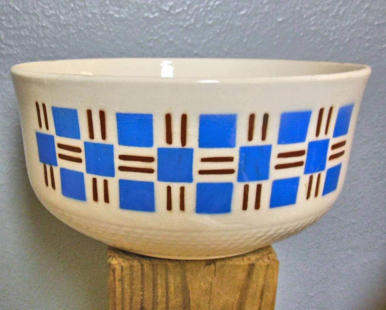 Set of 5 Vintage Mixing Bowls Nested Blue & Burgundy Block Design