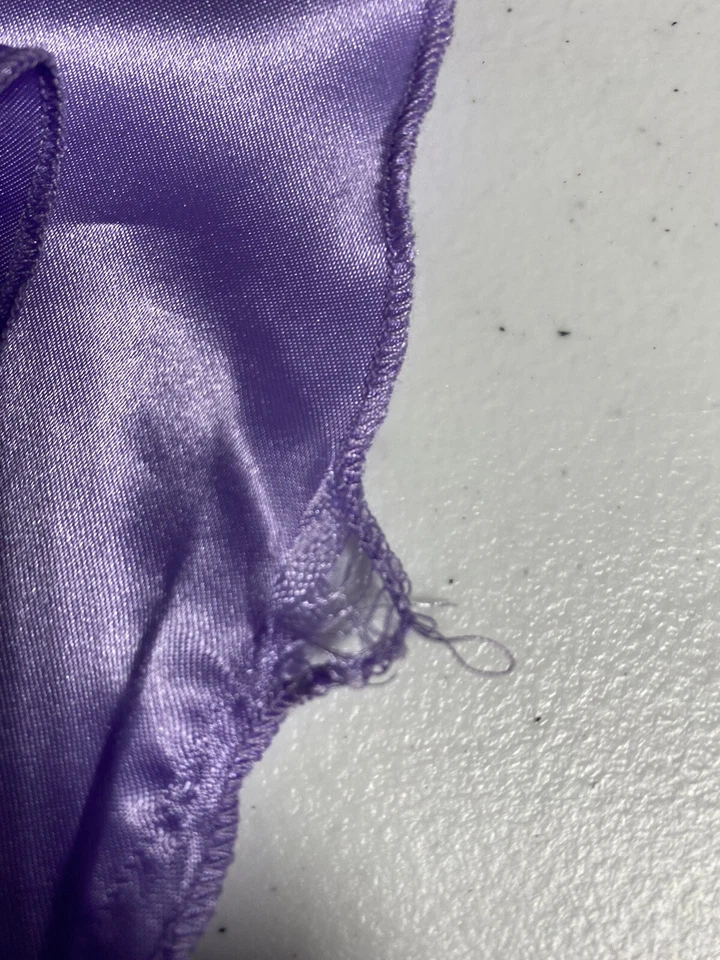 Etaoline Chemise, Camisón Lila Alto Bajo con Corpiño de Encaje Nuevo con Etiquetas Foto 3 de 3