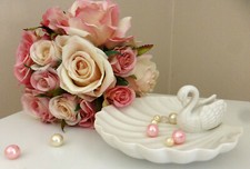 Seifenschale Muschel mit Schwan weiß Keramik Schmuckschale Krömer