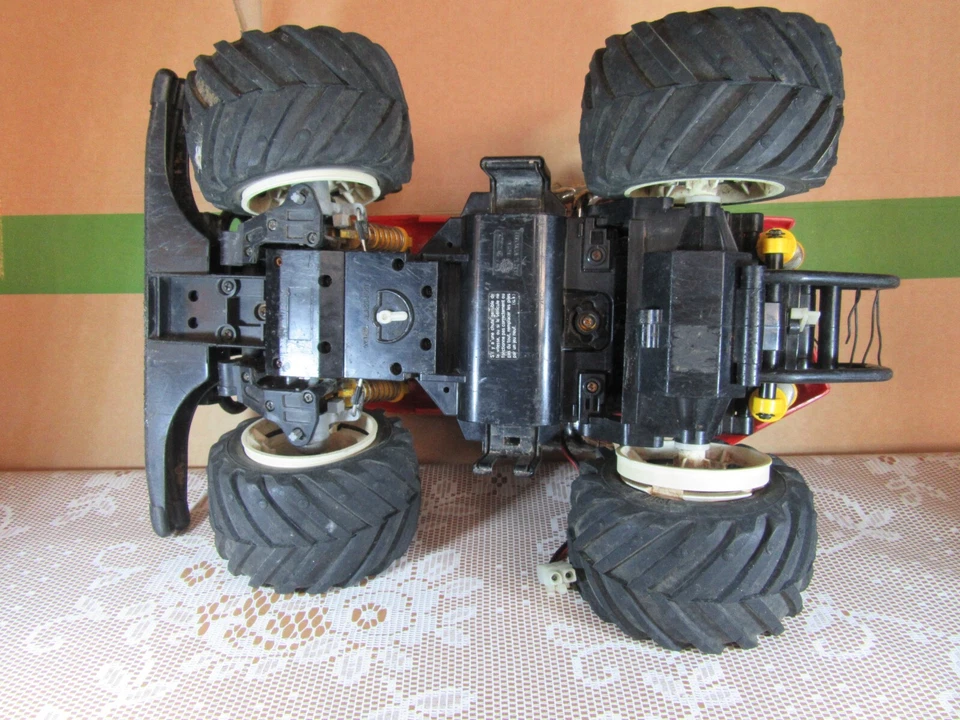 A317 Giocattolo RC Nikko Singapore Chevrolet Camaro Z28 High A Rosso Corsa 1:16 - Immagine 3 di 4