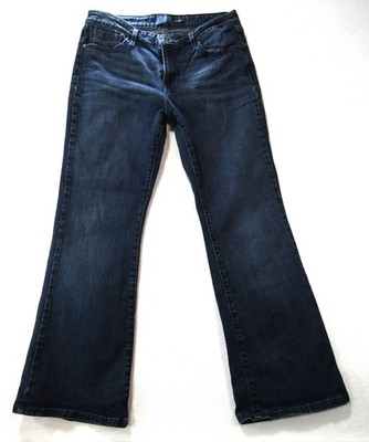 Levis San Francisco Women's Demi Curve Classic Boot Cut Jeans 1000185