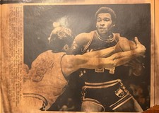 Vintage 1977 AP Wirephoto Phil Jackson Ron Boone NBA Basketball News Photo