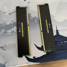Corsair Vengeance LP 16GB DDR3 RAM (2x8GB) 1600Mhz CL10 CML16GX3M2A1600C10