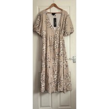 BNWT Beige Lovedrobe Plus Size Floral Short Sleeve Wrap Midaxi Dress (UK 20)