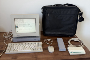 Rare Sun Voyager SPARCstation Model 146 Portable Workstation w/ Case Keyboard