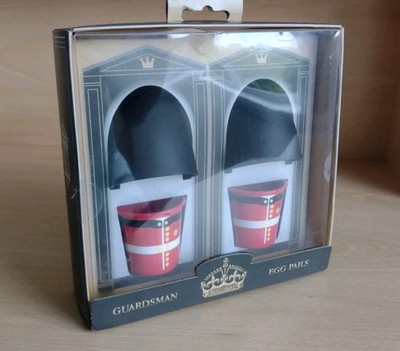 Guardsmen Eiereimer & Cosy's (Eierbecher - 2er Set) ** Neu im Karton 