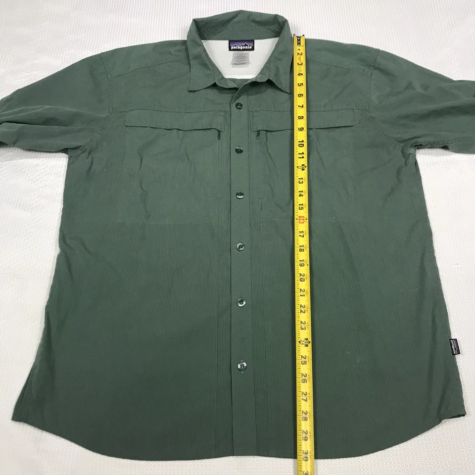 Camisa masculina Patagonia XL com botões abas de rolo de pesca bolsos com zíper verde externo - Imagem 4 de 4