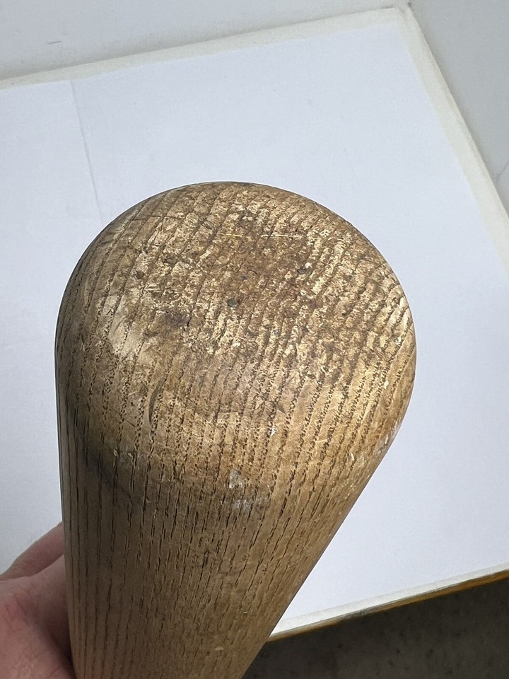 Vintage Revelation Model GC1435 Major League Henry Hank Aaron Baseball