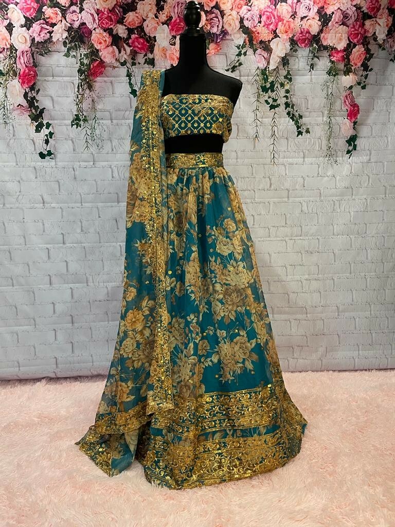 modern dress from saree