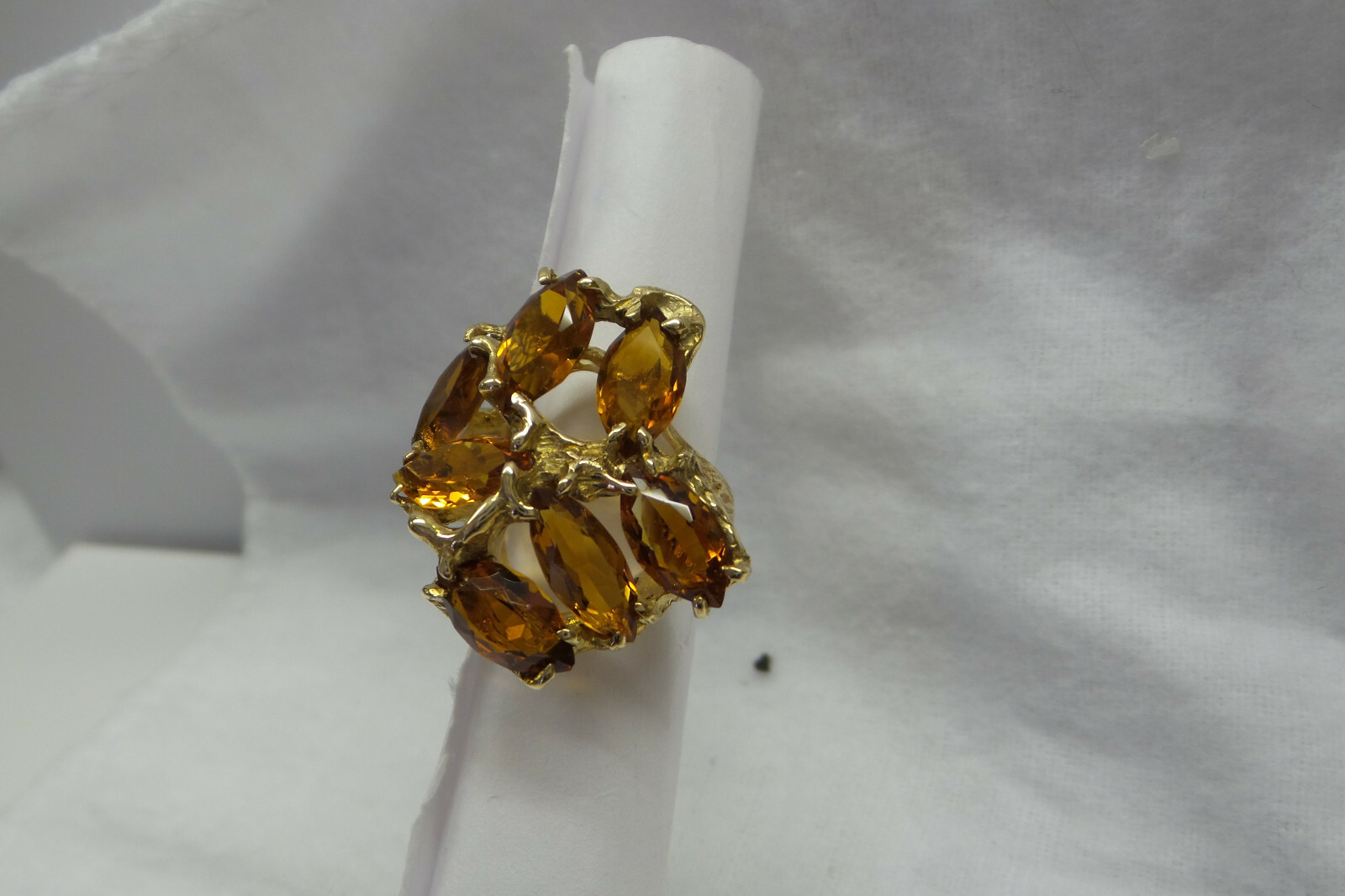 Outstanding Solid 14kt large "Freeform" Golden Ci… - image 6