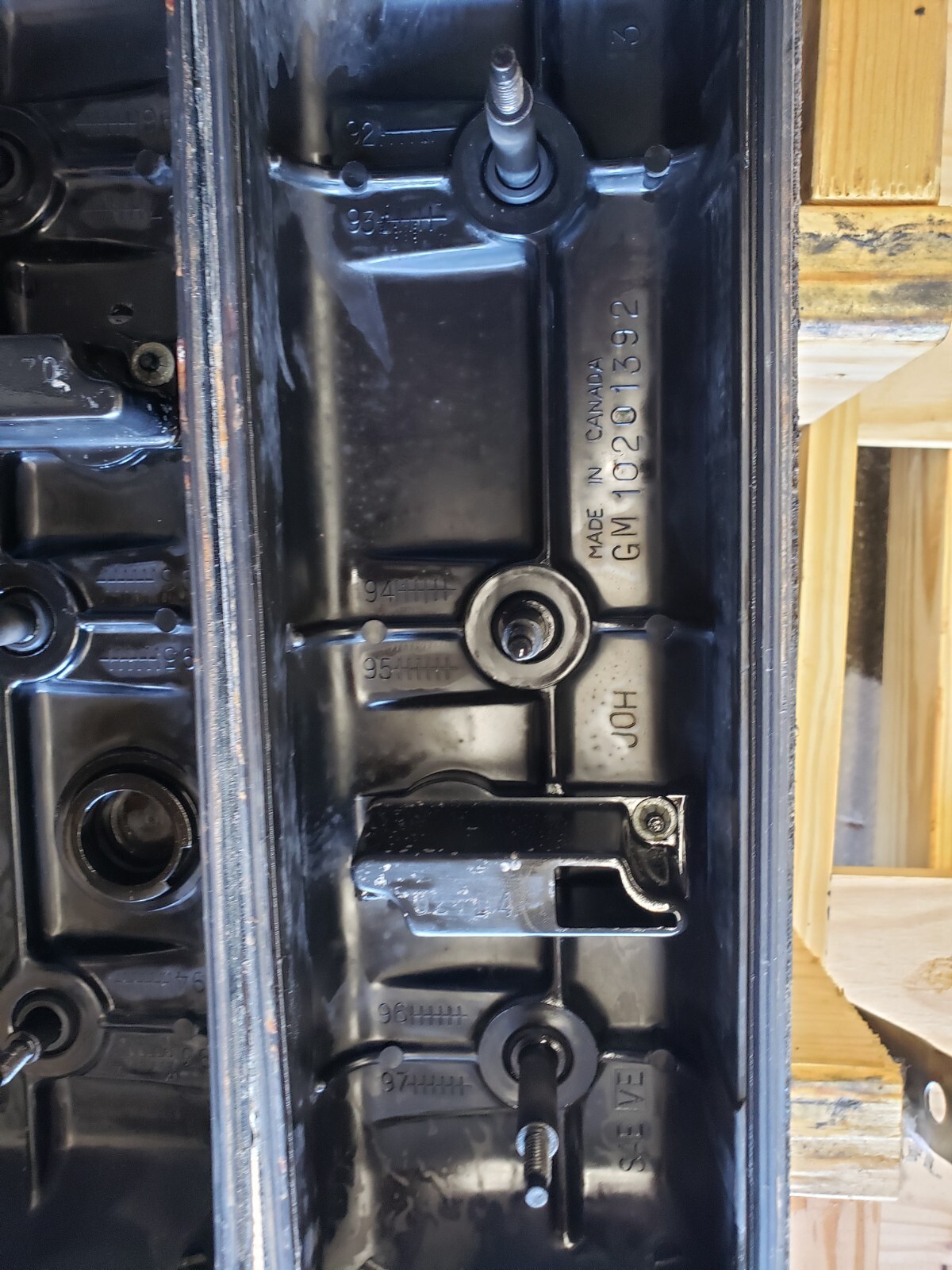 MerCruiser 827149 827150 Valve Rocker Cover Set 4.3L V6 GM Vortec Port/Stbd