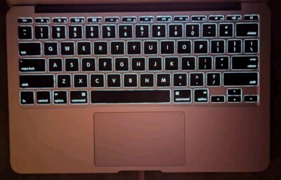 Apple MacBook Air (11