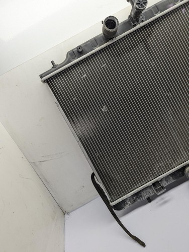 NISSAN SERENA MK4 C26 2010 - 2016 Radiateur 81674 - Bild 3 von 9